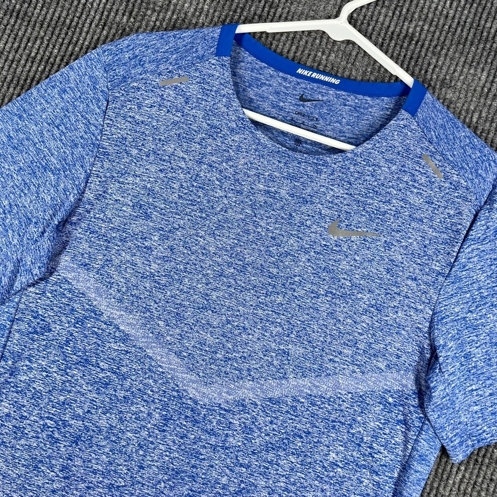 Nike Running Shirt Mens Small Blue Short Sleeve Casual Comfort Lightweight